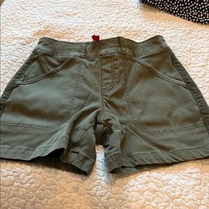 SPANX Green Women's Cargo Shorts
